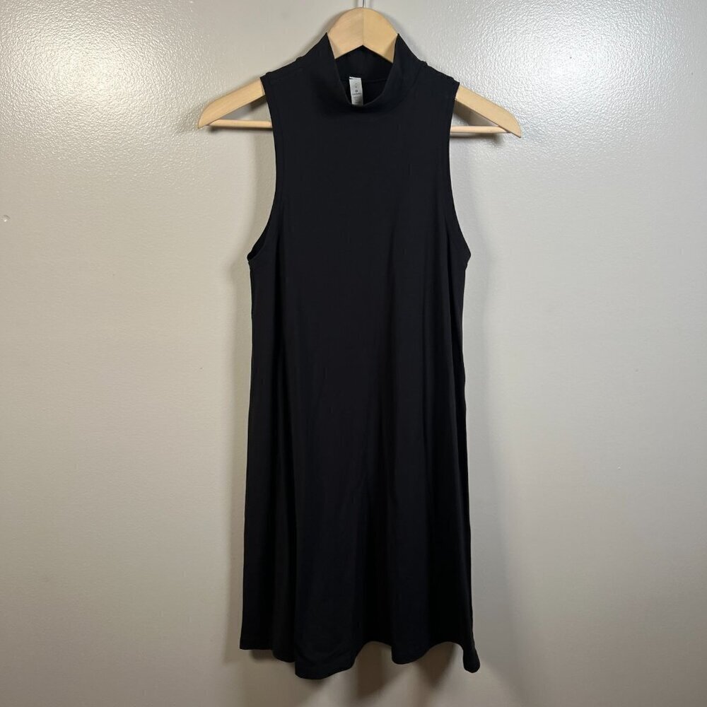 Lululemon Gone for the Week Dress Size 4 Minimal Travel Athleisure Black Comfy